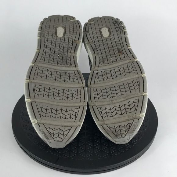Brooks Addiction Walker Gray Comfort Shoes 1203081B094 Women’s Size 12 - Picture 10 of 12